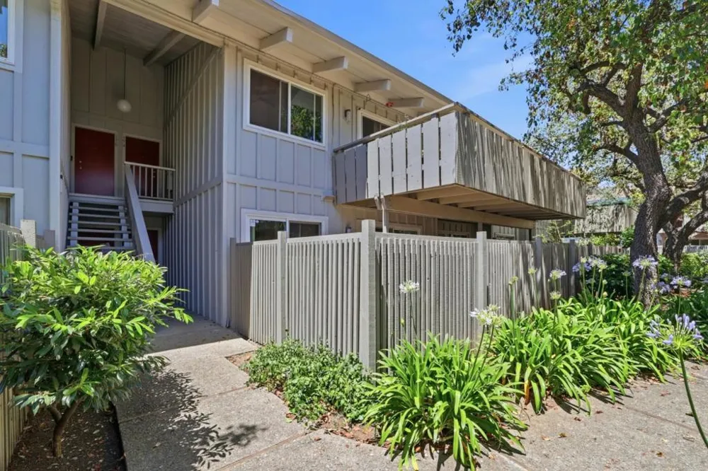 255 S Rengstorff Avenue #173 Mountain View, CA 94040