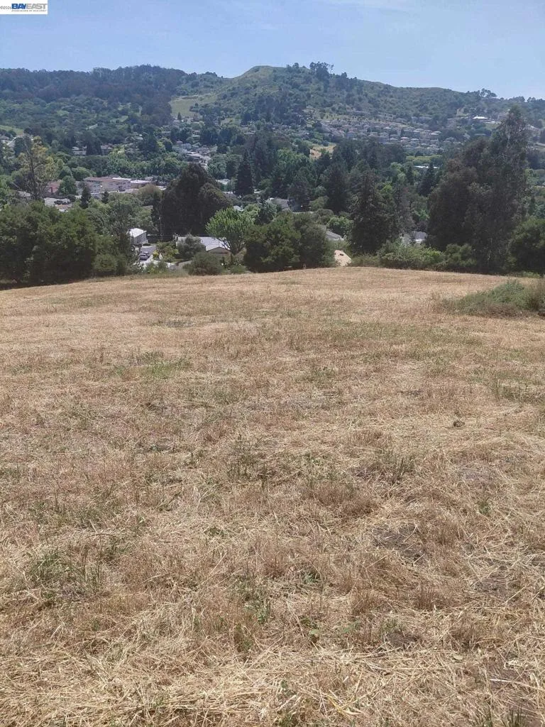 Fariss Ln El Sobrante, CA 94803