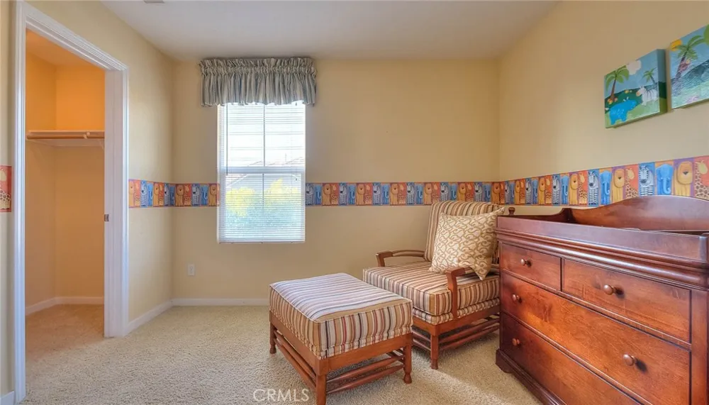 906 Woodbine Azusa, CA 91702