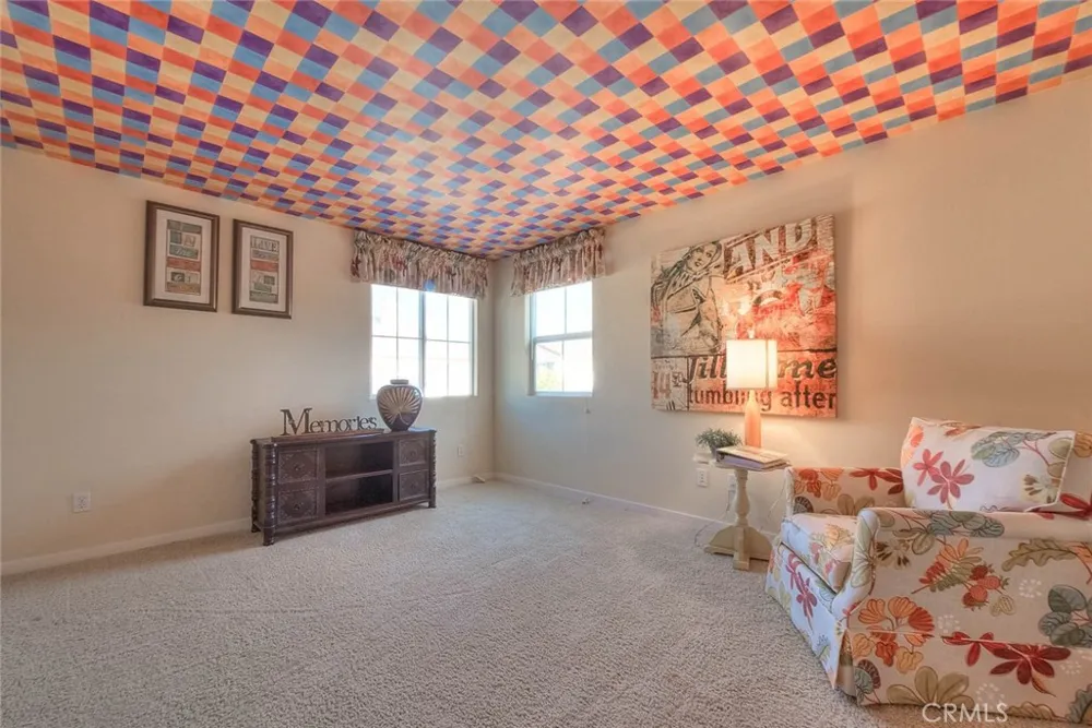 906 Woodbine Azusa, CA 91702