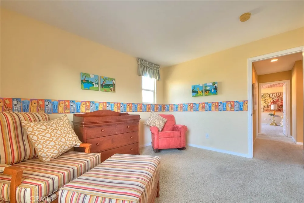 906 Woodbine Azusa, CA 91702