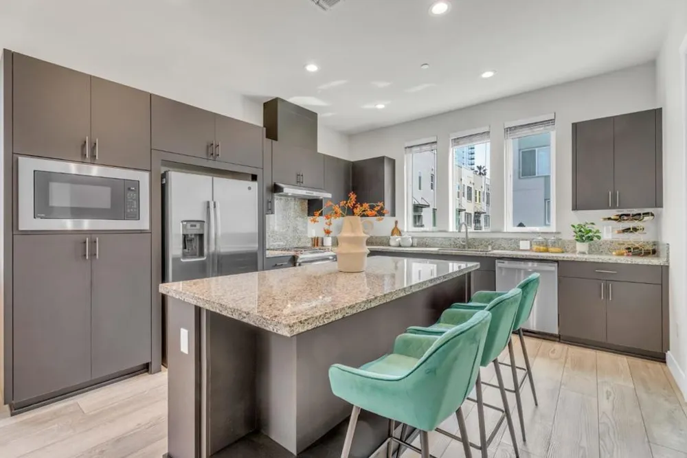 208 Terraine San Jose, CA 95110