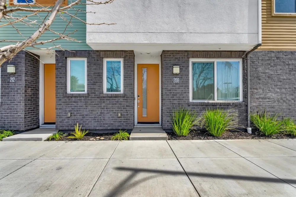208 Terraine San Jose, CA 95110