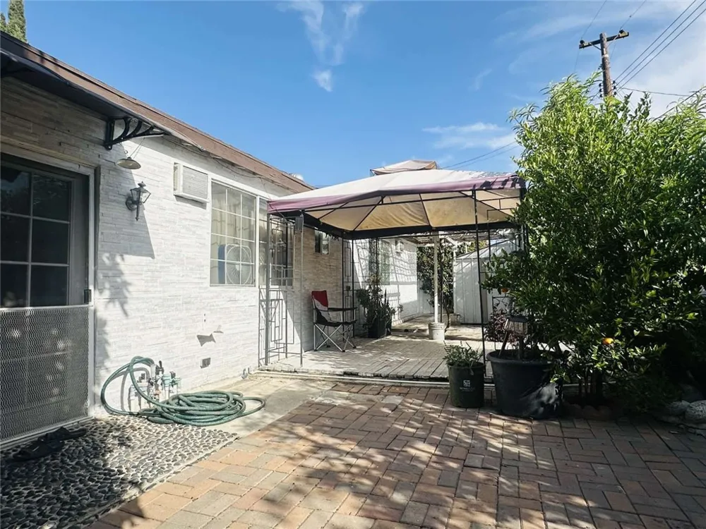 2202 Paso Real Avenue Rowland Heights, CA 91748
