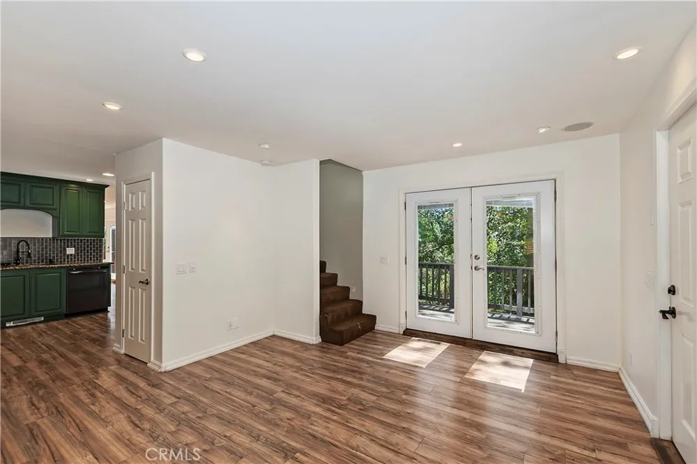 21510 Crest Forest Drive Cedarpines Park, CA 92322
