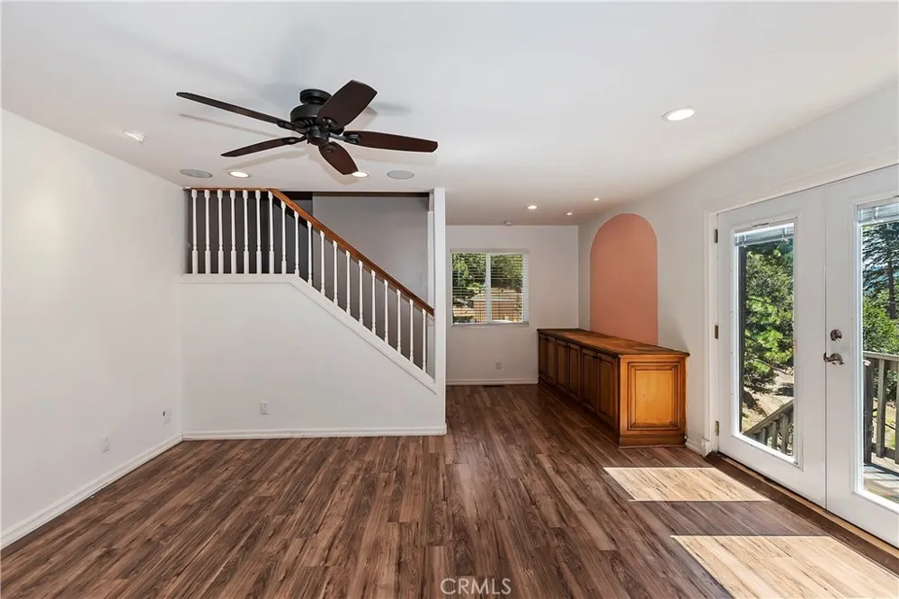21510 Crest Forest Drive Cedarpines Park, CA 92322