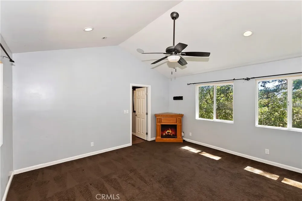 21510 Crest Forest Drive Cedarpines Park, CA 92322