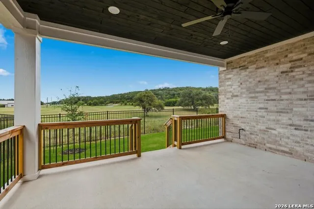7114 Avignon Forest San Antonio, TX 78256