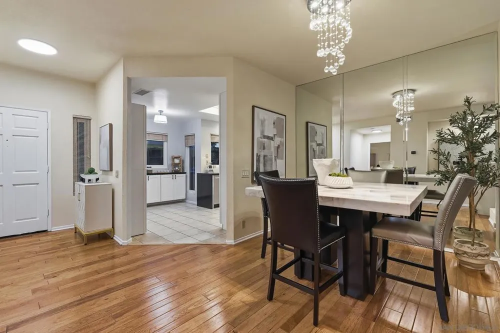 11037 Caminito Vista Pacifica San Diego, CA 92131