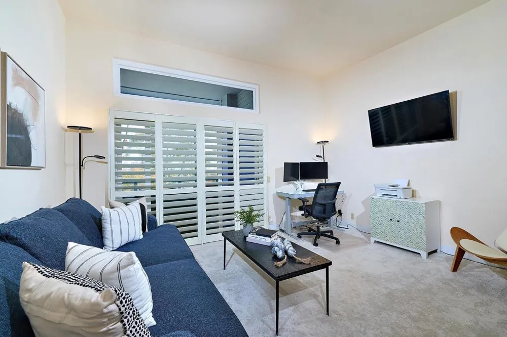 11037 Caminito Vista Pacifica San Diego, CA 92131