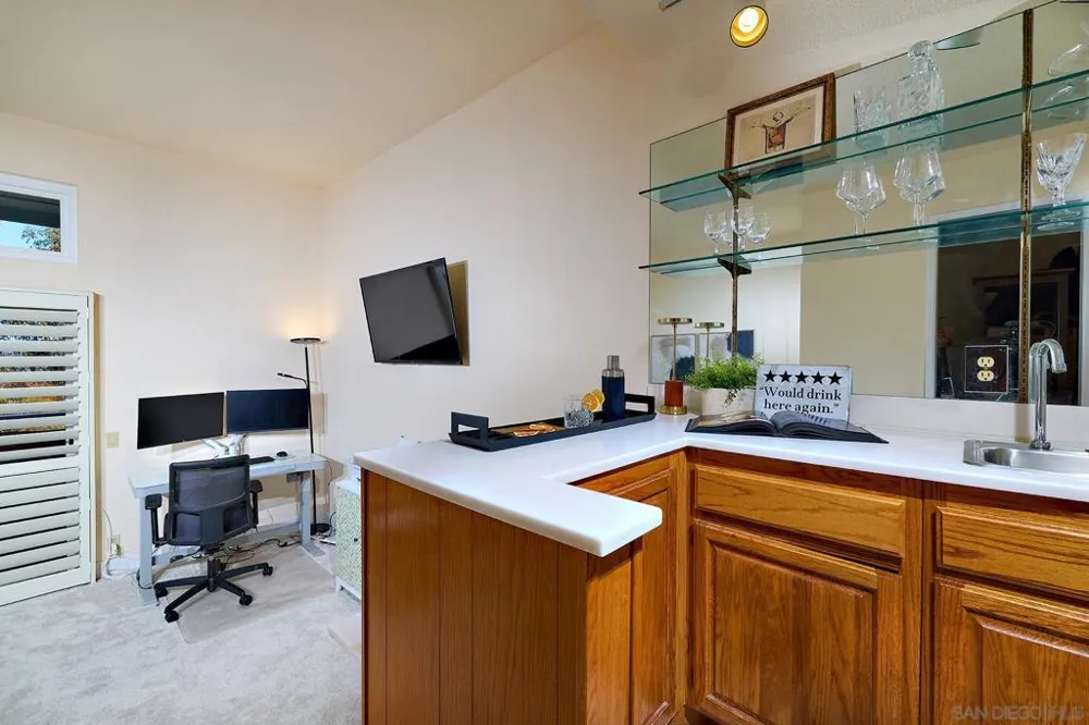 11037 Caminito Vista Pacifica San Diego, CA 92131