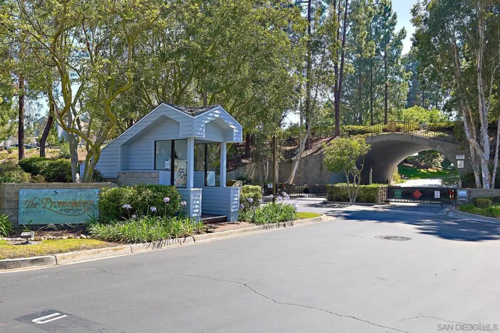 11037 Caminito Vista Pacifica San Diego, CA 92131