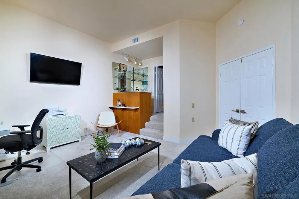 11037 Caminito Vista Pacifica San Diego, CA 92131