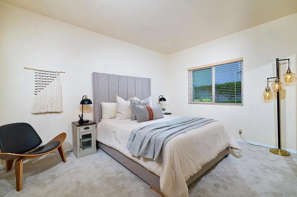 11037 Caminito Vista Pacifica San Diego, CA 92131