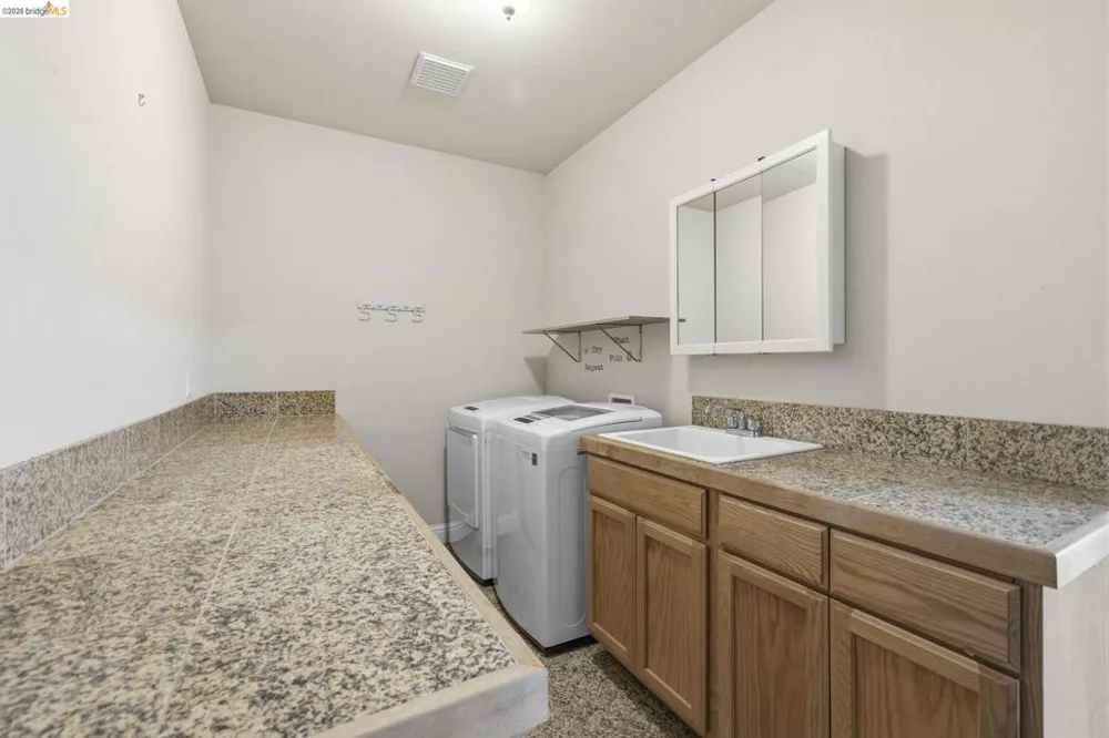 20686 Crest Pine Easement Groveland, CA 95321