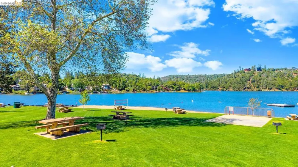 20686 Crest Pine Easement Groveland, CA 95321
