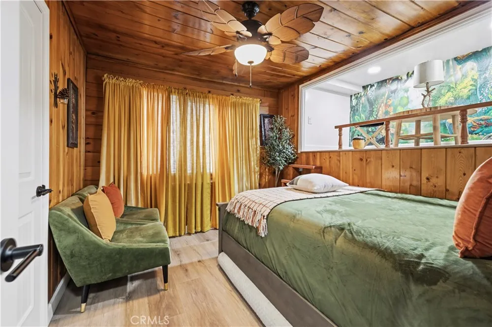 24682 Lake Gregory Drive Crestline, CA 92325
