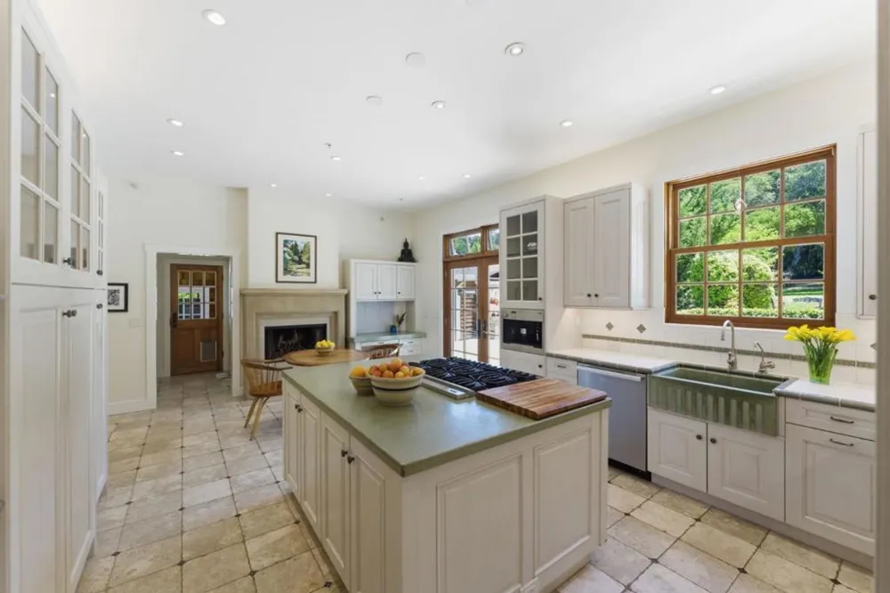 7 San Clemente Drive Carmel Valley, CA 93924