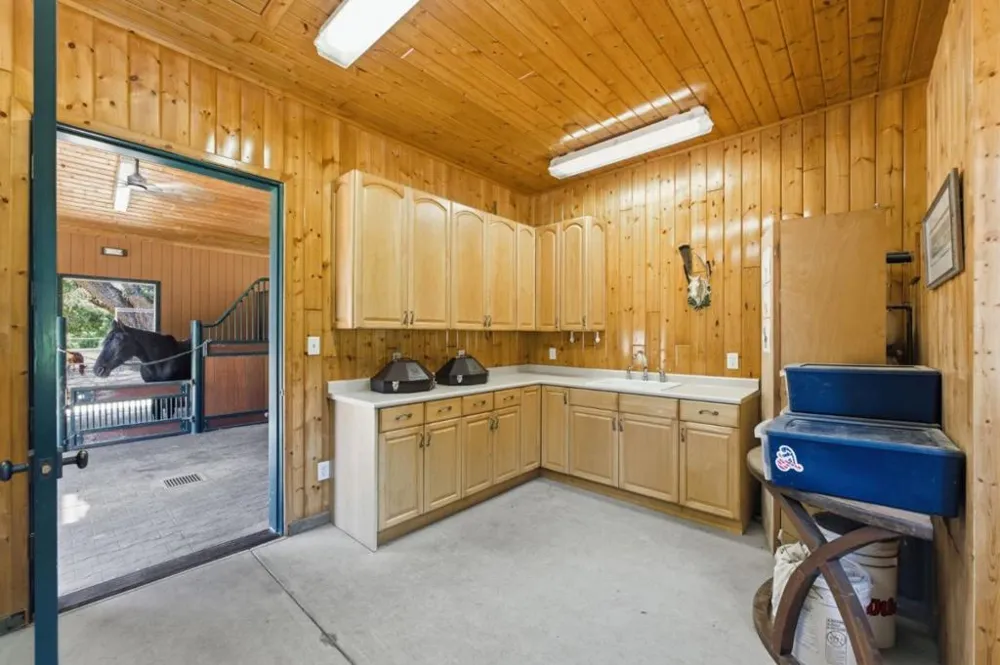 7 San Clemente Drive Carmel Valley, CA 93924