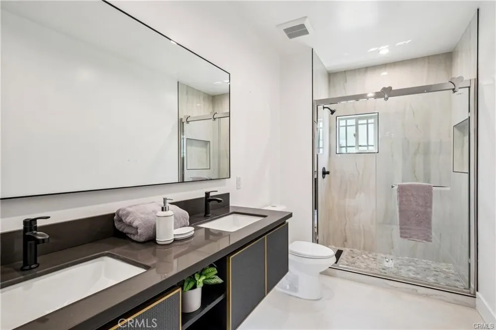 10349 Mapledale Street Bellflower, CA 90706