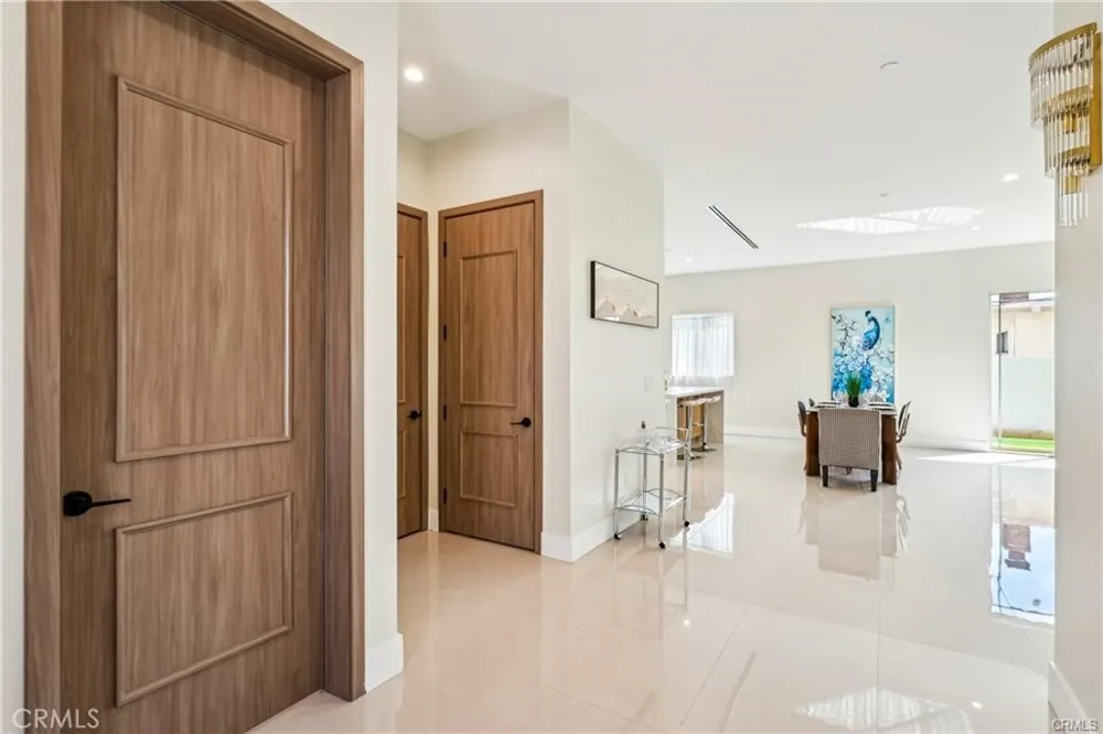10349 Mapledale Street Bellflower, CA 90706