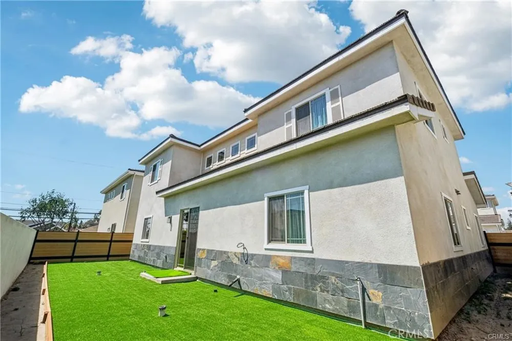 10349 Mapledale Street Bellflower, CA 90706