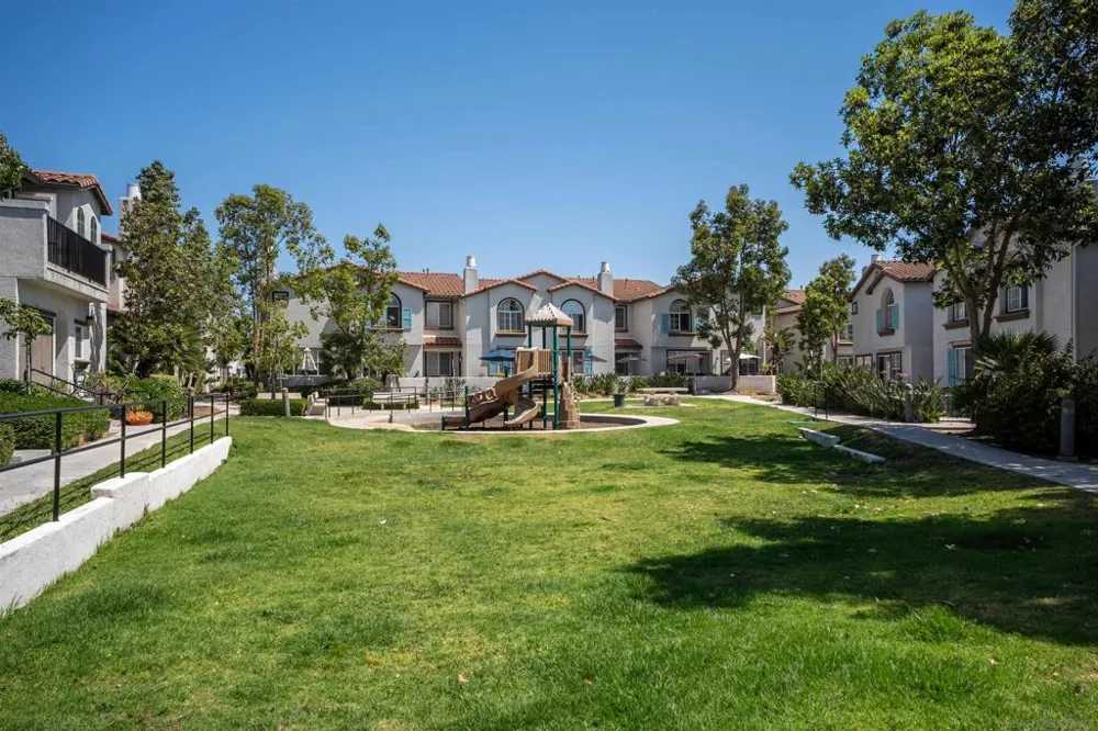 289 Reef Point #3 Oceanside, CA 92058