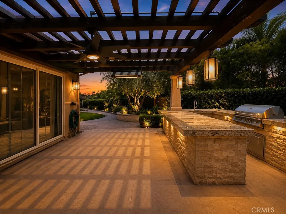 24219 Summer Creek Murrieta, CA 92562