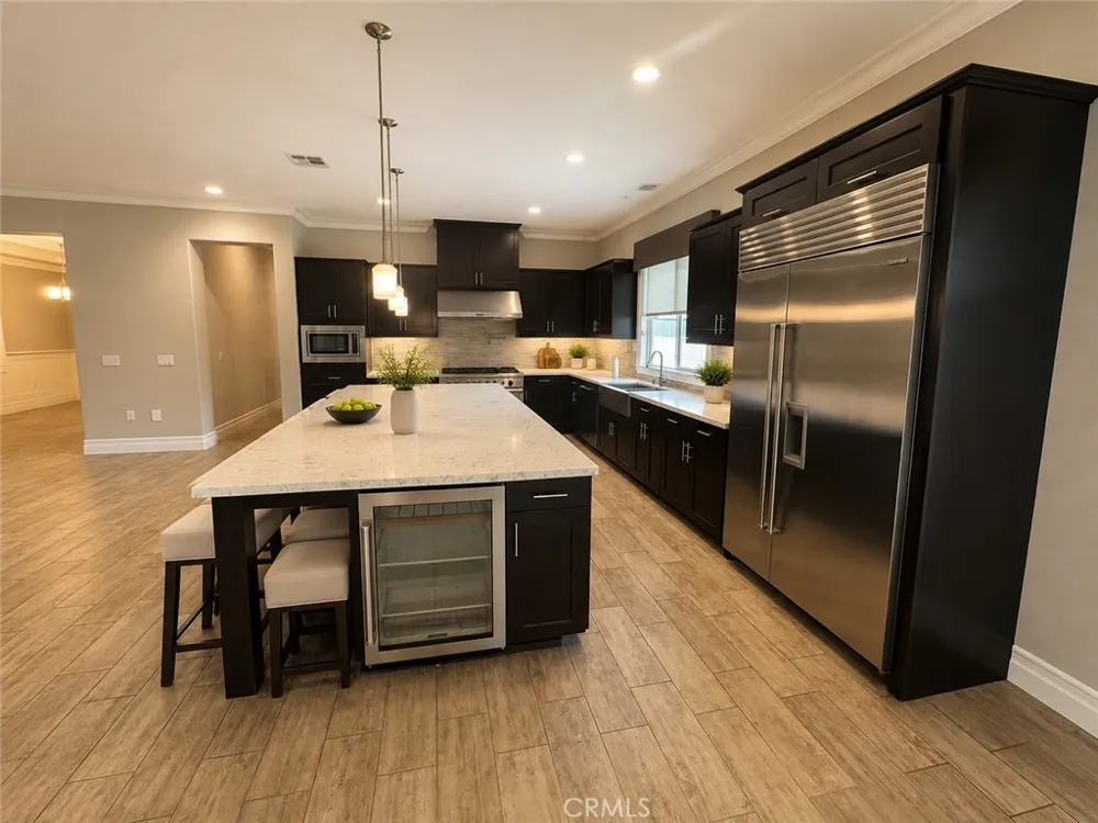 24219 Summer Creek Murrieta, CA 92562