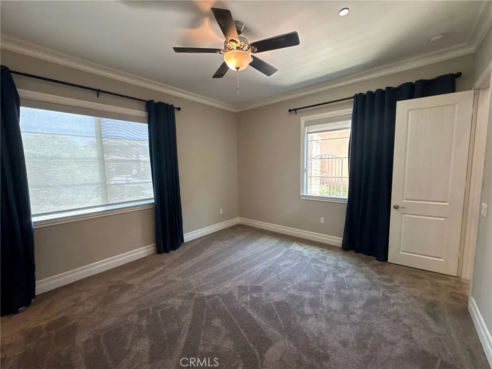 24219 Summer Creek Murrieta, CA 92562