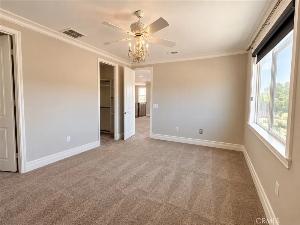 24219 Summer Creek Murrieta, CA 92562