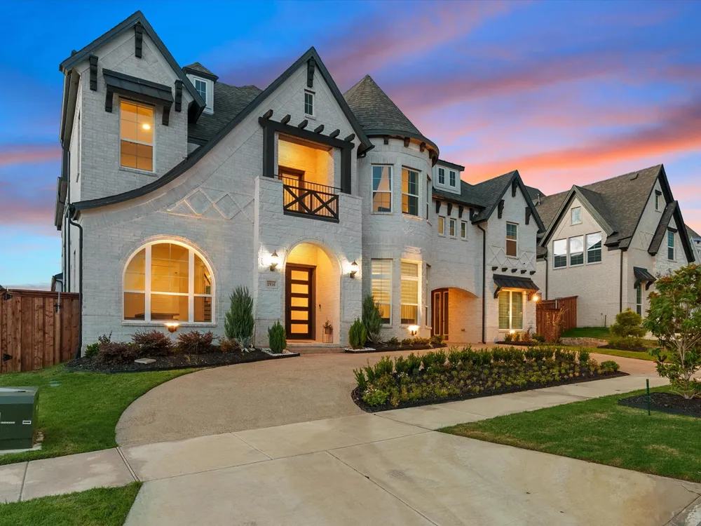 1916 Trent Basin Drive Frisco, TX 75034