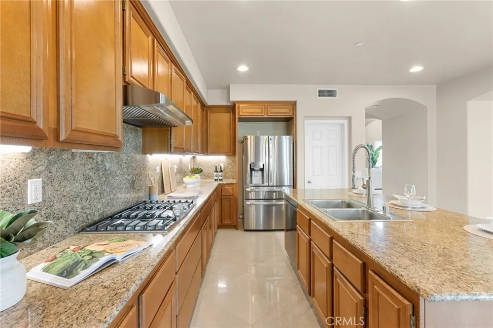 4068 Shady Ridge Circle Corona, CA 92881