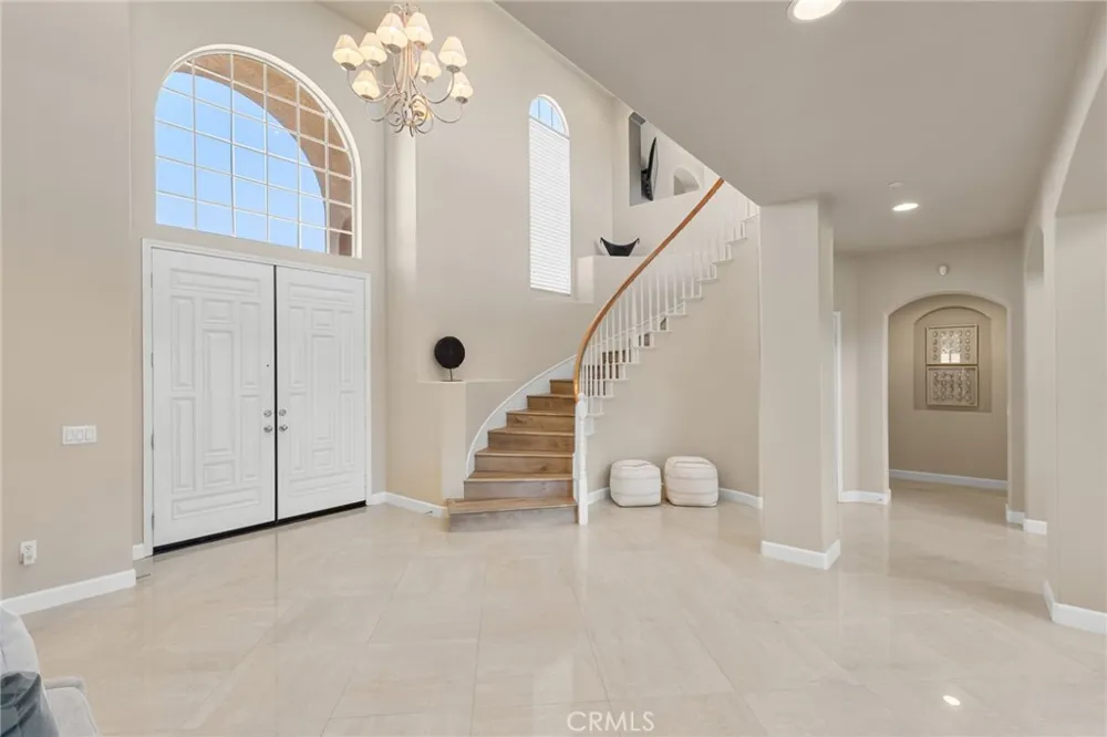 4068 Shady Ridge Circle Corona, CA 92881