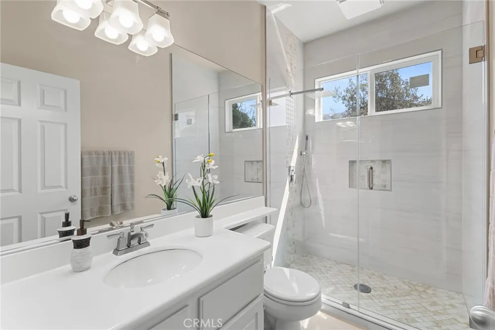 4068 Shady Ridge Circle Corona, CA 92881