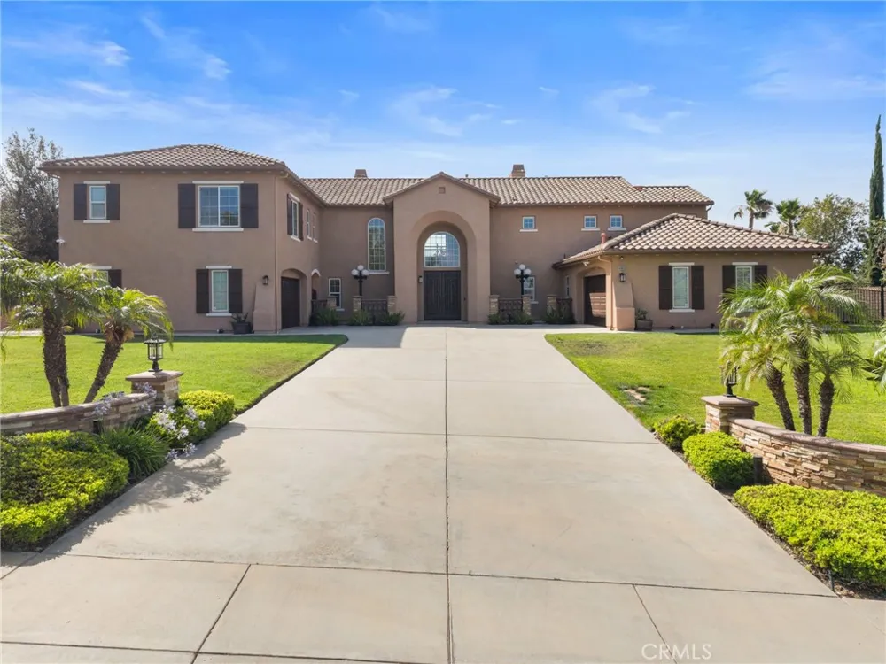 4068 Shady Ridge Circle Corona, CA 92881