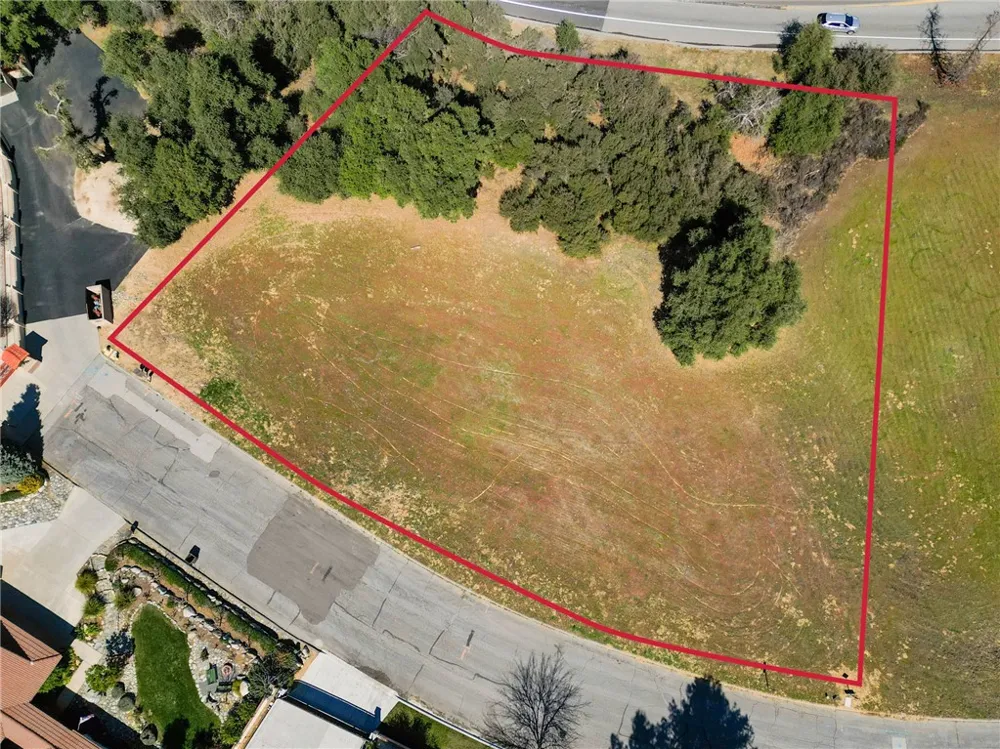 Wildwood View Drive Yucaipa, CA 92399