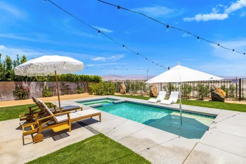 41700 Jamaica Sands Drive