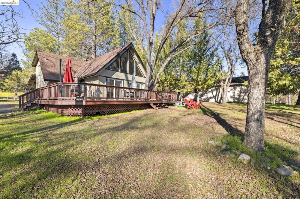 19331 Reid Cir Groveland, CA 95321