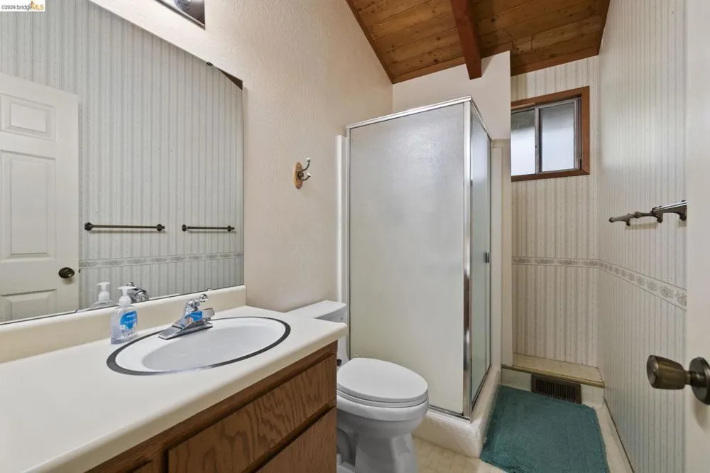19331 Reid Cir Groveland, CA 95321