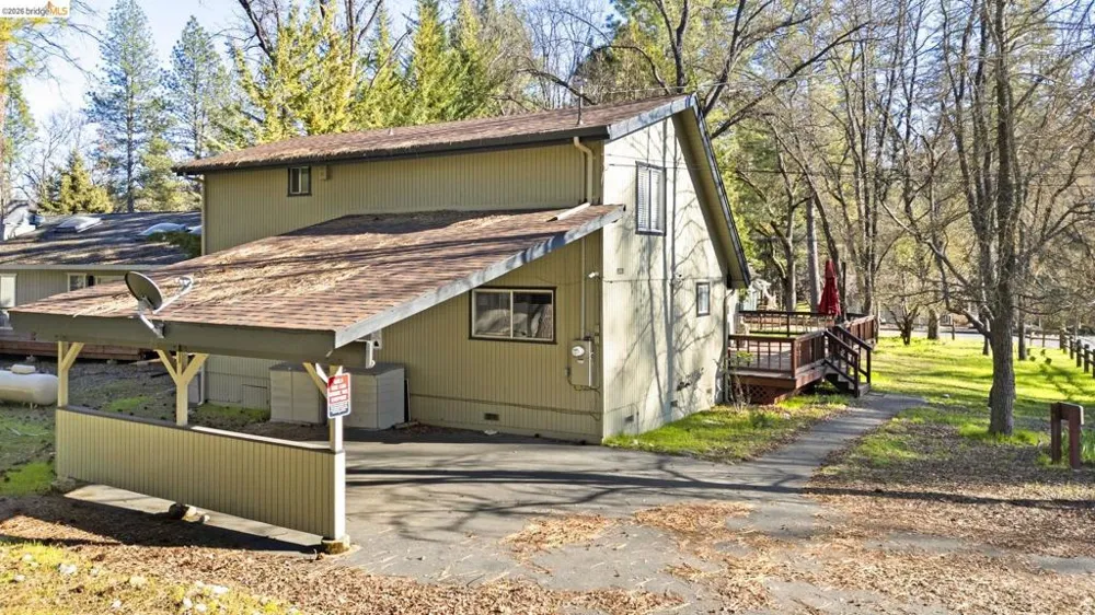 19331 Reid Cir Groveland, CA 95321