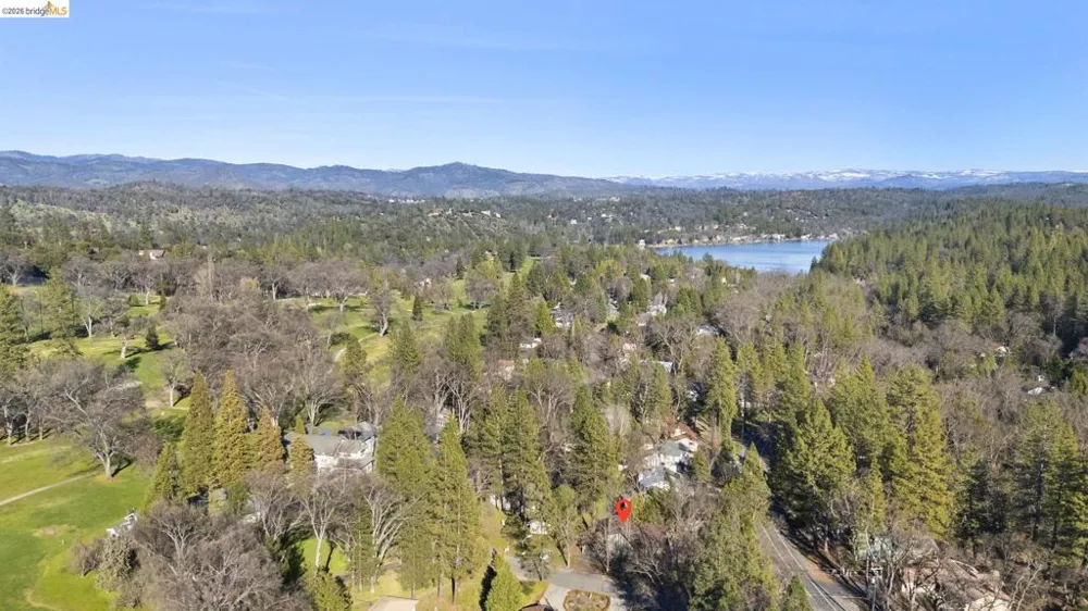 19331 Reid Cir Groveland, CA 95321
