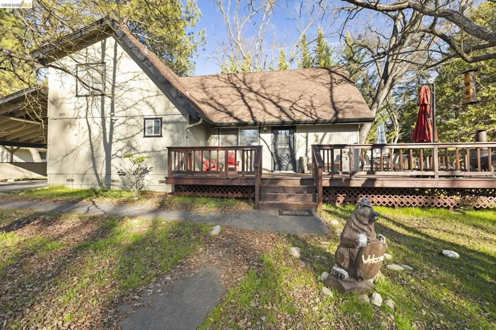 19331 Reid Cir Groveland, CA 95321