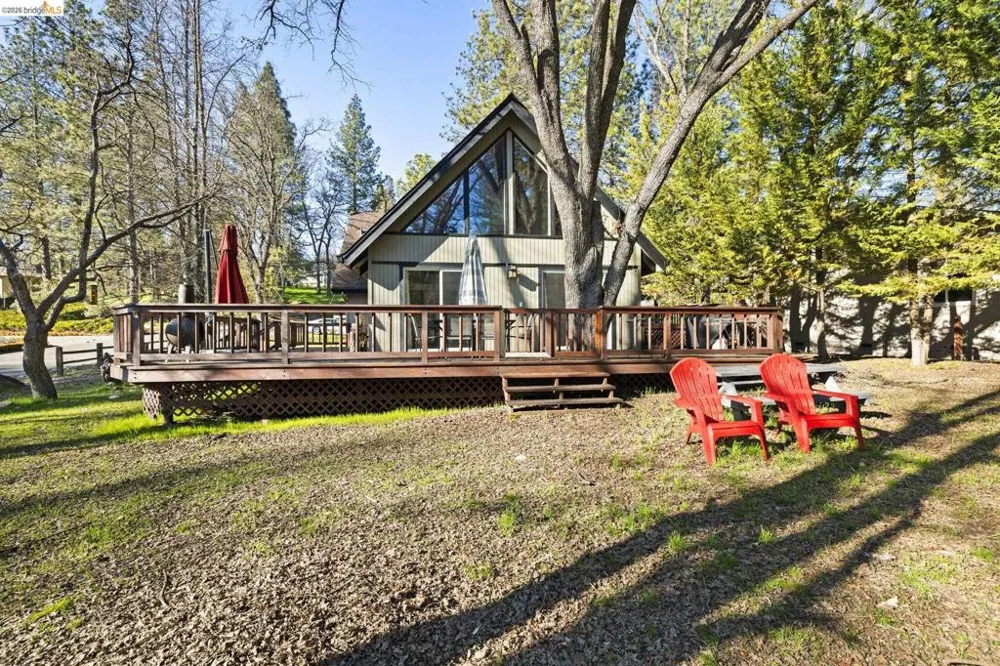 19331 Reid Cir Groveland, CA 95321