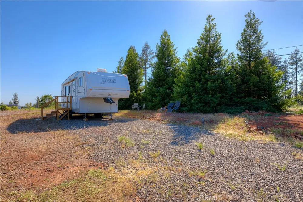 13828 Andover Magalia, CA 95954