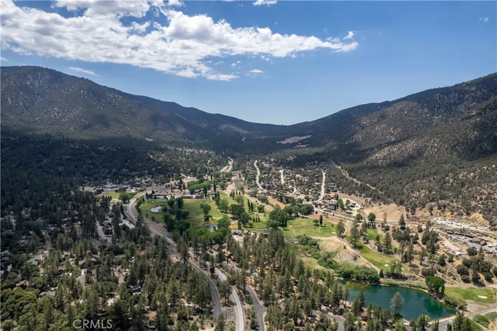 2100 Hickory Court Pine Mountain Club, CA 93222