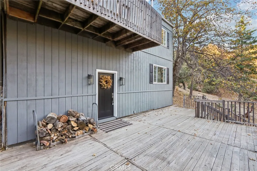 5866 Robin Oak Drive Angelus Oaks, CA 92305