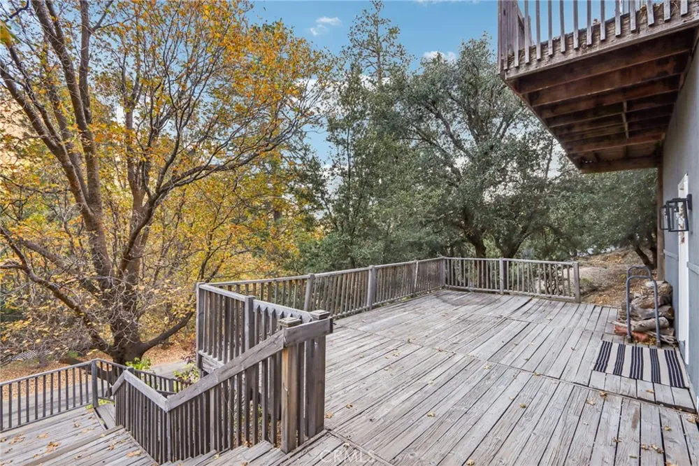 5866 Robin Oak Drive Angelus Oaks, CA 92305