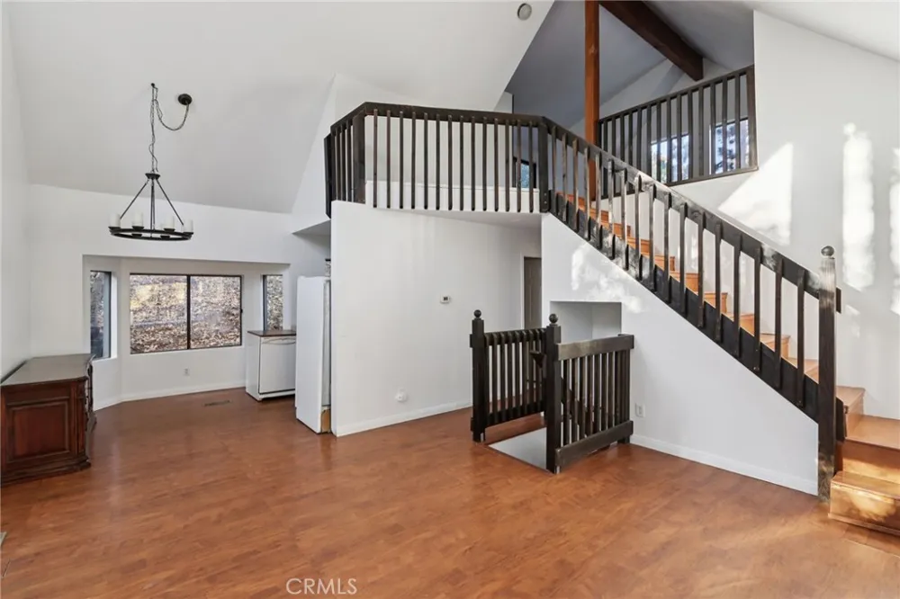 5866 Robin Oak Drive Angelus Oaks, CA 92305