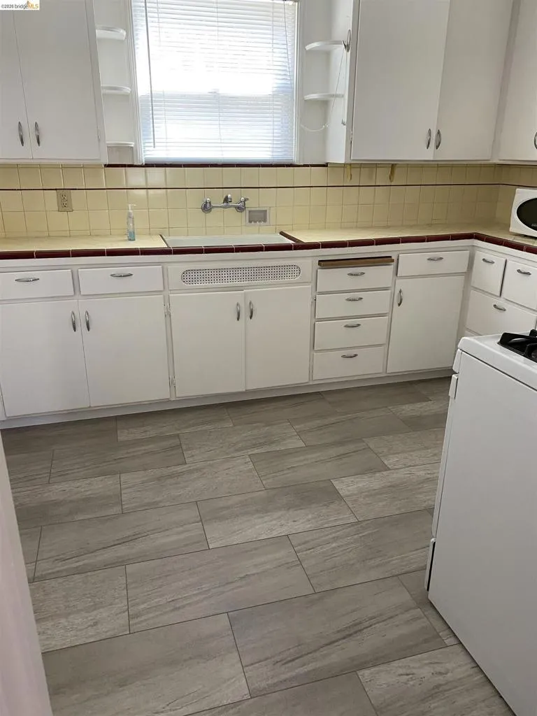 1825 Highland Pl #1821 Berkeley, CA 94709